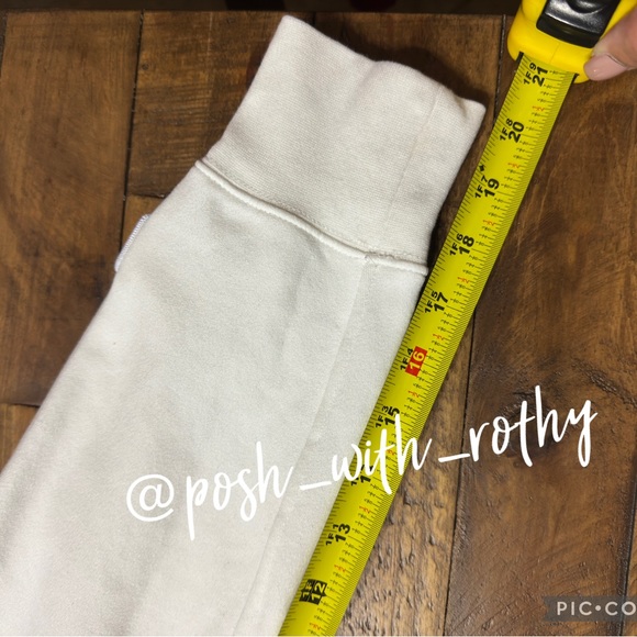 🍋 Lululemon x Team Canada 🇨🇦 Loungeful Crewneck Pullover - Picture 8 of 9